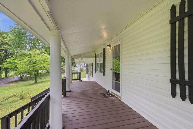 5780 Toestring Valley Road, Spring City, TN 37381