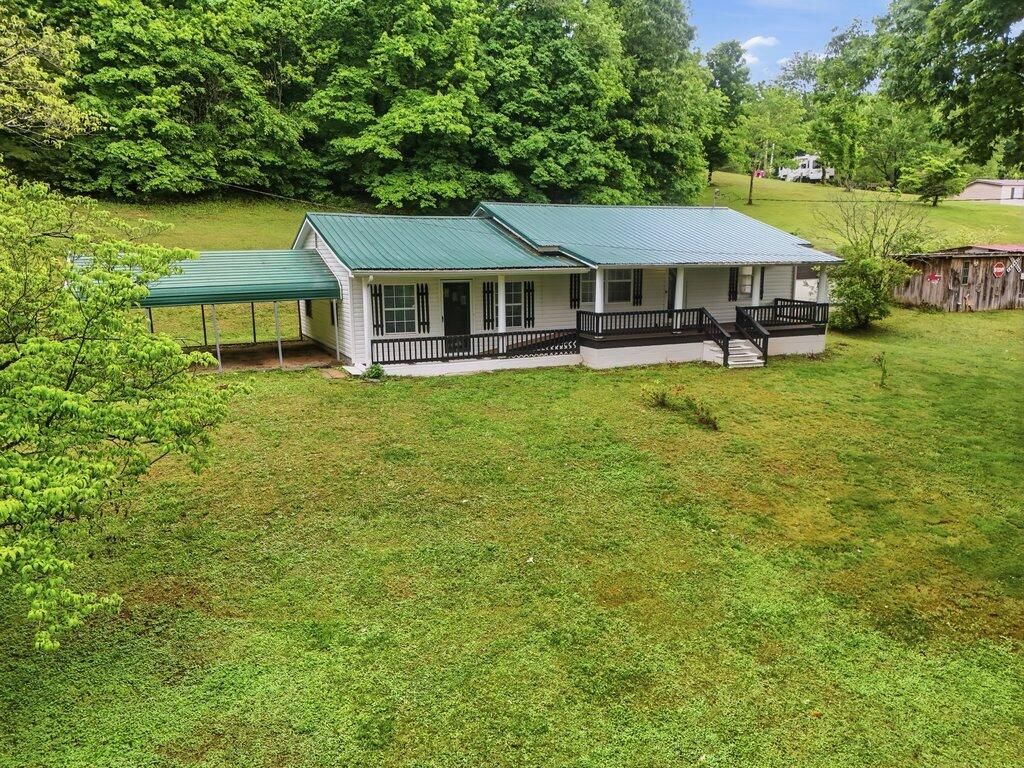 5780 Toestring Valley Road, Spring City, TN 37381