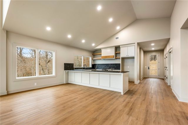 22 Hessle Circle, Bella Vista, AR 72714