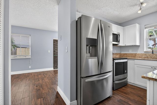 3083 W Buena Vista Drive, Margate, FL 33063