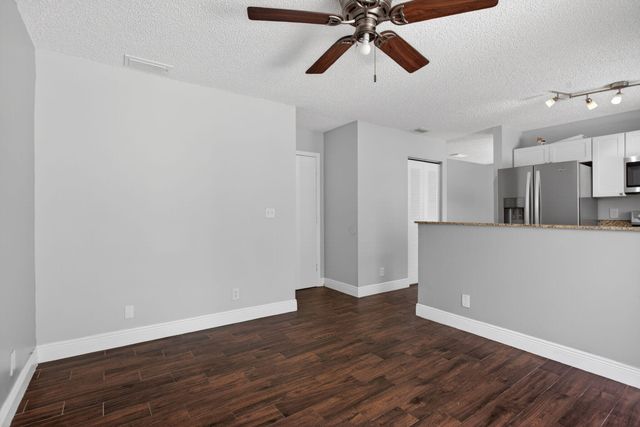3083 W Buena Vista Drive, Margate, FL 33063
