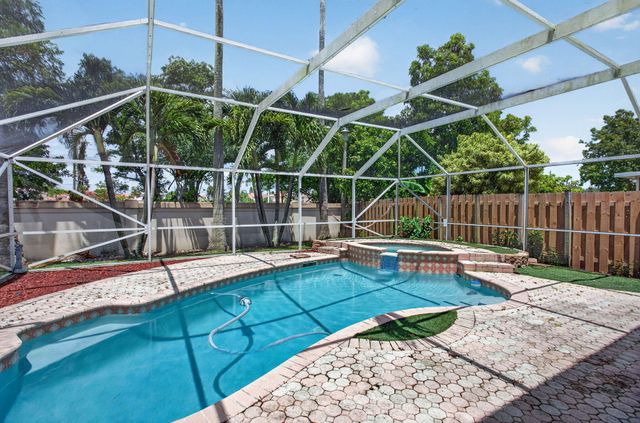 3083 W Buena Vista Drive, Margate, FL 33063