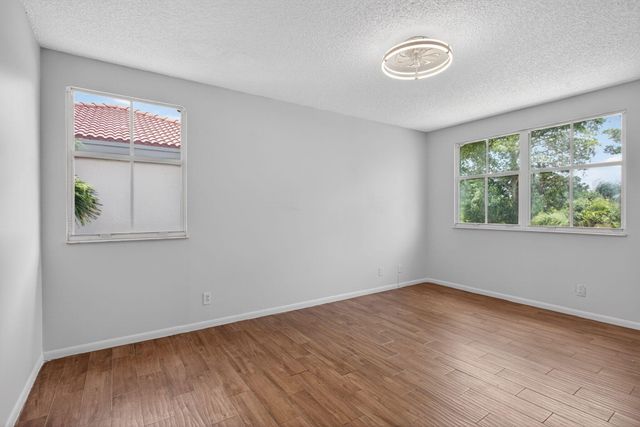 3083 W Buena Vista Drive, Margate, FL 33063