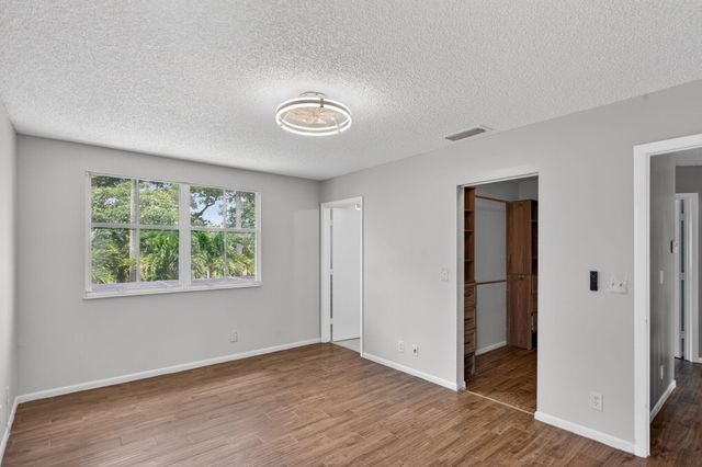 3083 W Buena Vista Drive, Margate, FL 33063