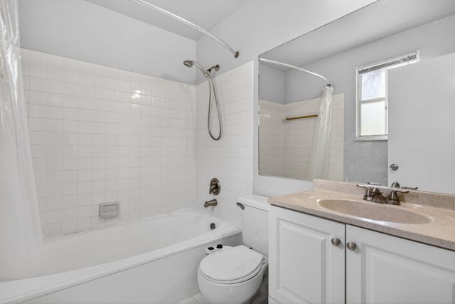 3083 W Buena Vista Drive, Margate, FL 33063