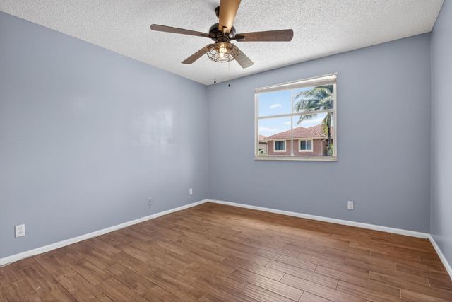 3083 W Buena Vista Drive, Margate, FL 33063