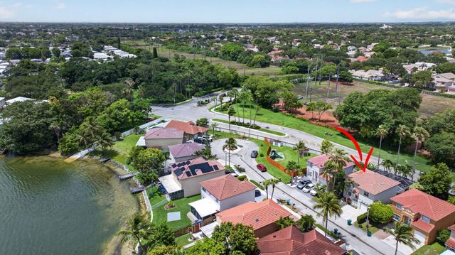 3083 W Buena Vista Drive, Margate, FL 33063