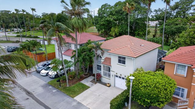 3083 W Buena Vista Drive, Margate, FL 33063