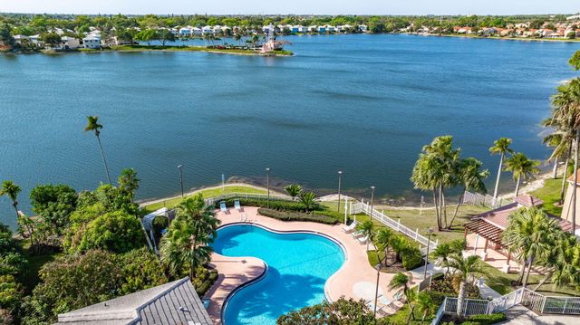 3083 W Buena Vista Drive, Margate, FL 33063
