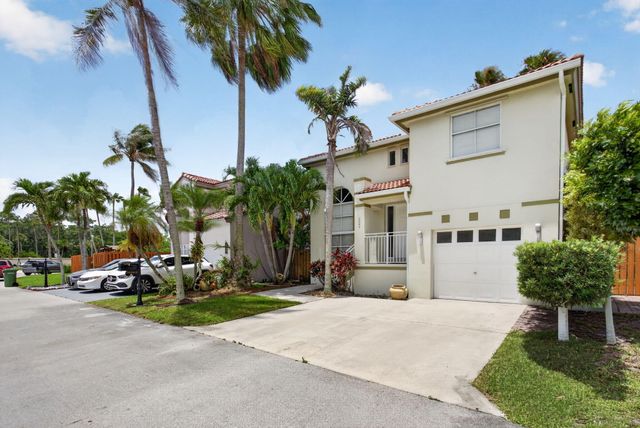 3083 W Buena Vista Drive, Margate, FL 33063