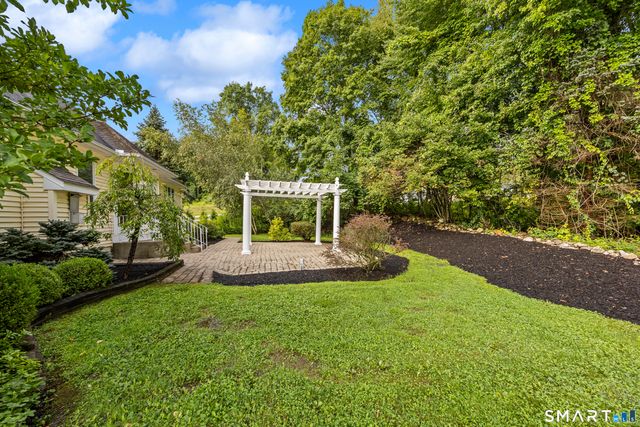 116 Pond View Drive, Watertown, CT 06795
