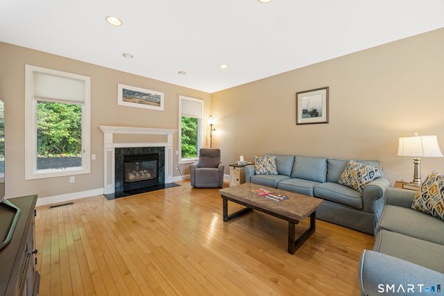 116 Pond View Drive, Watertown, CT 06795