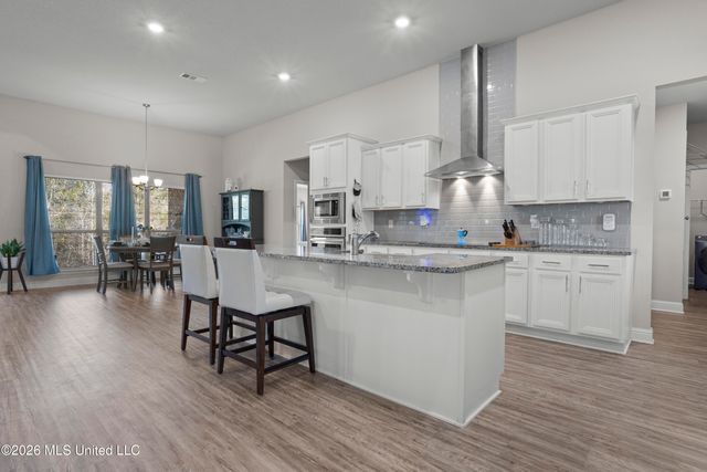 10641 Chapelwood Drive, Gulfport, MS 39503