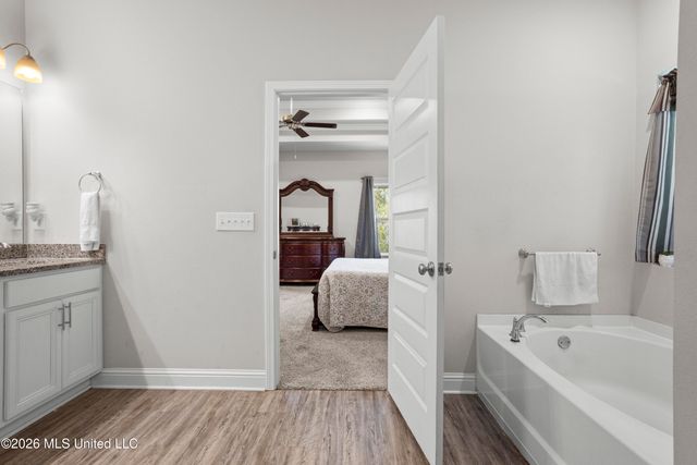 10641 Chapelwood Drive, Gulfport, MS 39503