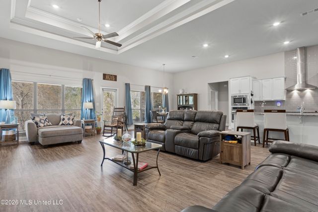 10641 Chapelwood Drive, Gulfport, MS 39503