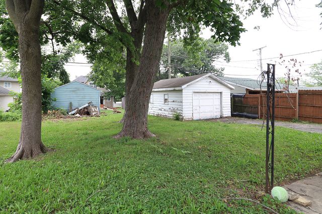 505 Fairbanks Avenue, Joliet, IL 60432