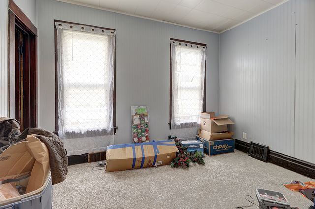 505 Fairbanks Avenue, Joliet, IL 60432