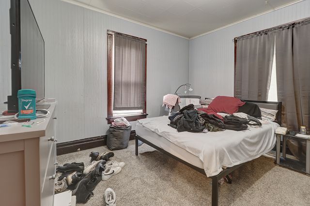 505 Fairbanks Avenue, Joliet, IL 60432