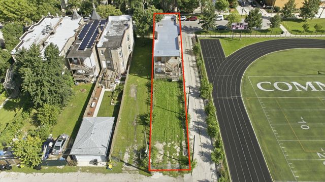 3311 W Monroe Street, Chicago, IL 60624