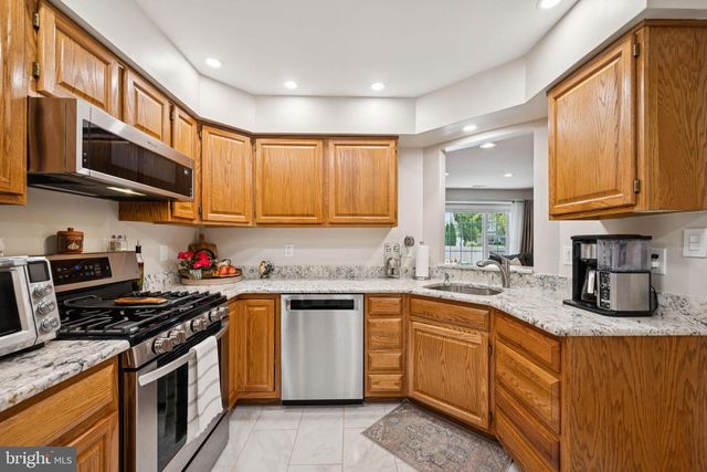 1103 WHARTON RD, Mount Laurel, NJ 08054