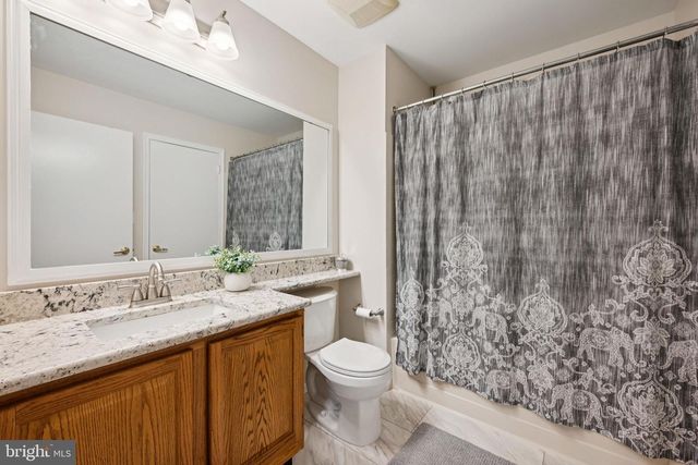1103 WHARTON RD, Mount Laurel, NJ 08054