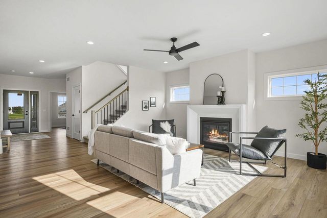 920 Carnoustie Way, Oregon, WI 53575