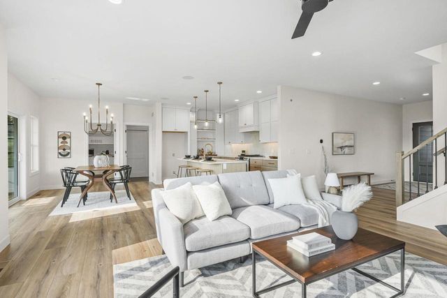 920 Carnoustie Way, Oregon, WI 53575