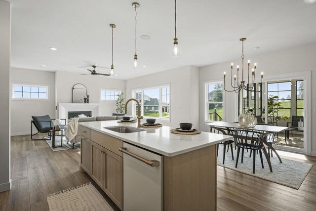 920 Carnoustie Way, Oregon, WI 53575