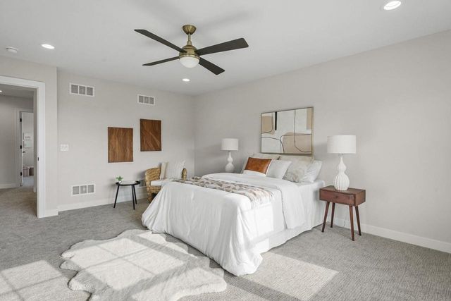 920 Carnoustie Way, Oregon, WI 53575