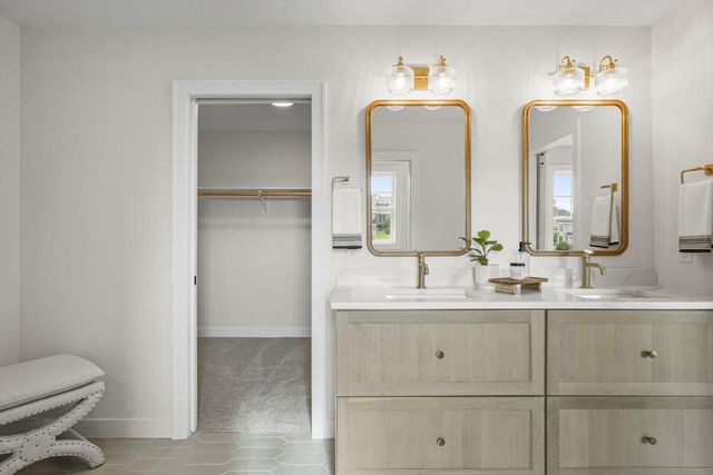 920 Carnoustie Way, Oregon, WI 53575