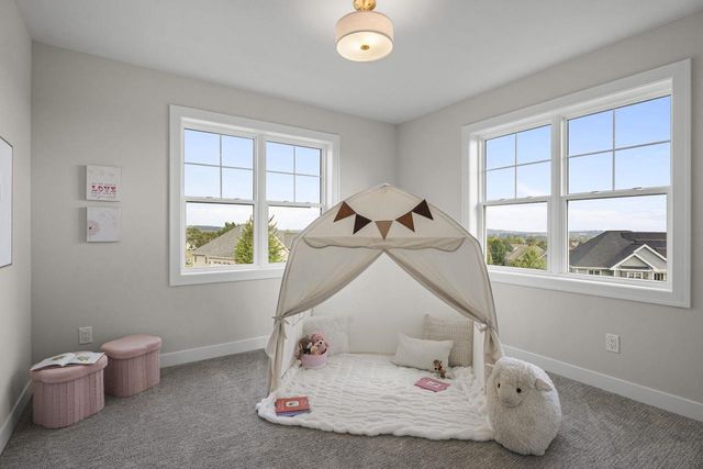 920 Carnoustie Way, Oregon, WI 53575