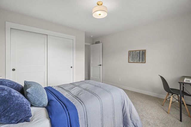 920 Carnoustie Way, Oregon, WI 53575