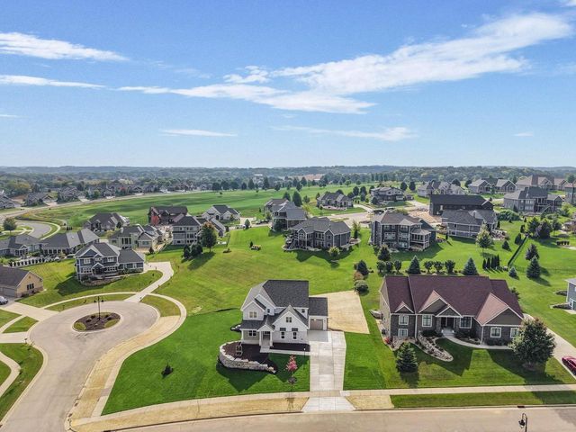 920 Carnoustie Way, Oregon, WI 53575