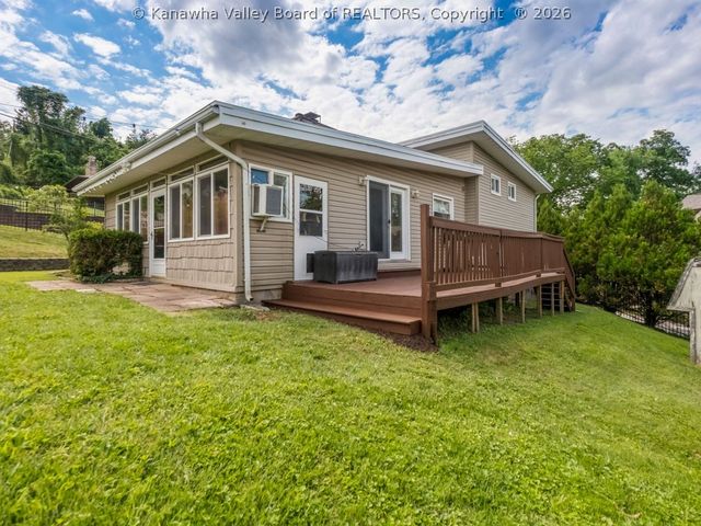 812 Carroll Road, Charleston, WV 25314