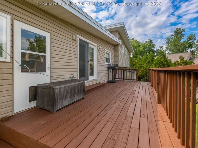 812 Carroll Road, Charleston, WV 25314