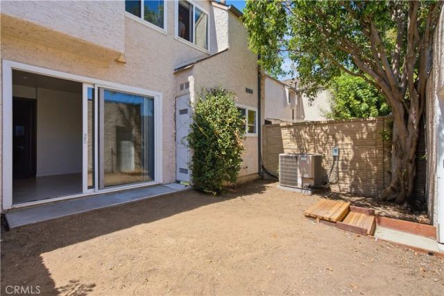 5664 Etiwanda, Tarzana, CA 91356