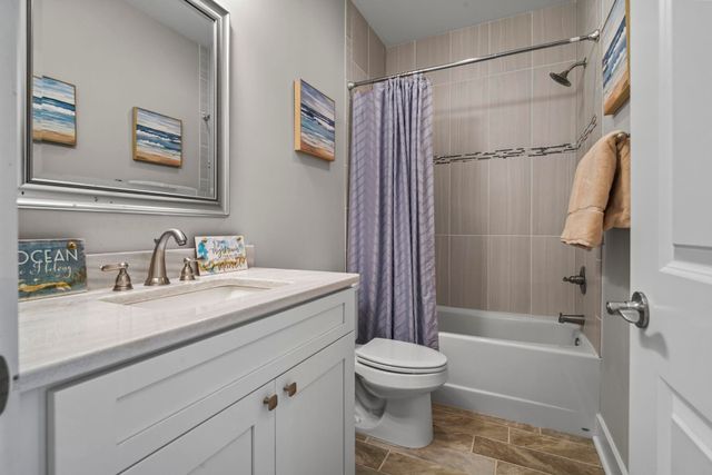 938 Shipmaster Ave., Myrtle Beach, SC 29579