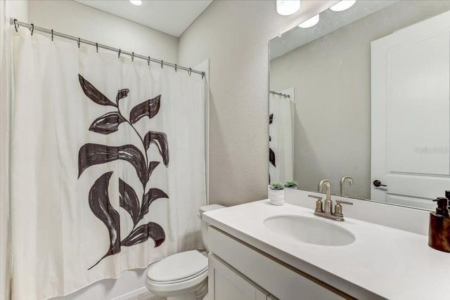 33886 LANDSMAN LOOP, Wesley Chapel, FL 33543