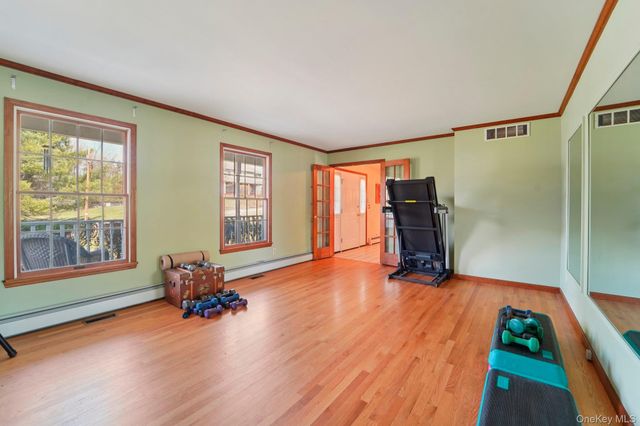 1 Boxwood Lane, Montgomery, NY 12549
