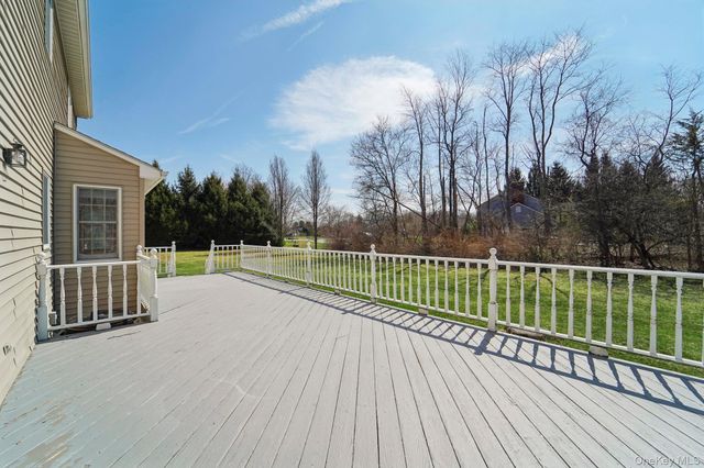 1 Boxwood Lane, Montgomery, NY 12549