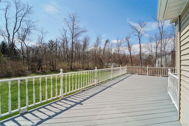 1 Boxwood Lane, Montgomery, NY 12549