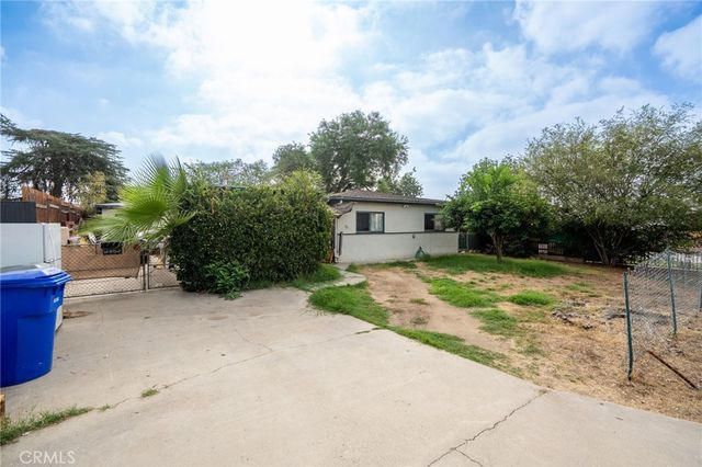 6705 Valaria Drive, Highland, CA 92346