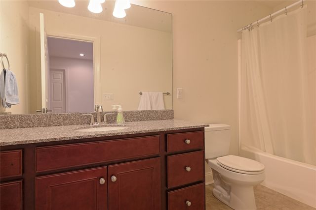 4355 STONE CREEK Drive, Erie, PA 16506