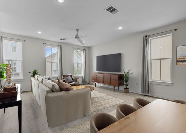 2624 Metcalfe RD 17, Austin, TX 78741