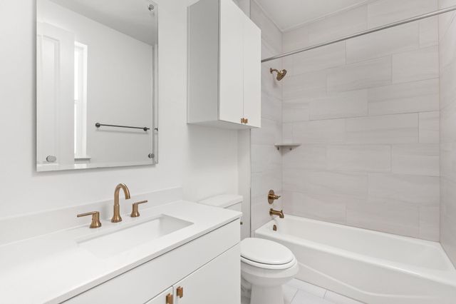 2624 Metcalfe RD 17, Austin, TX 78741