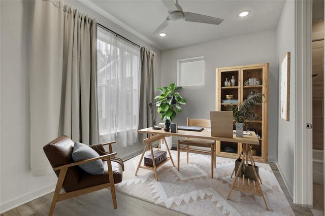 2624 Metcalfe RD 17, Austin, TX 78741