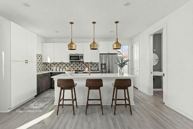 2624 Metcalfe RD 17, Austin, TX 78741