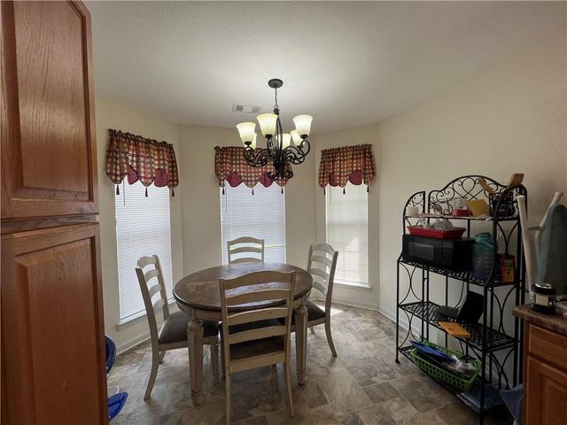 613 Oakland Hills Drive, Macon, GA 31206