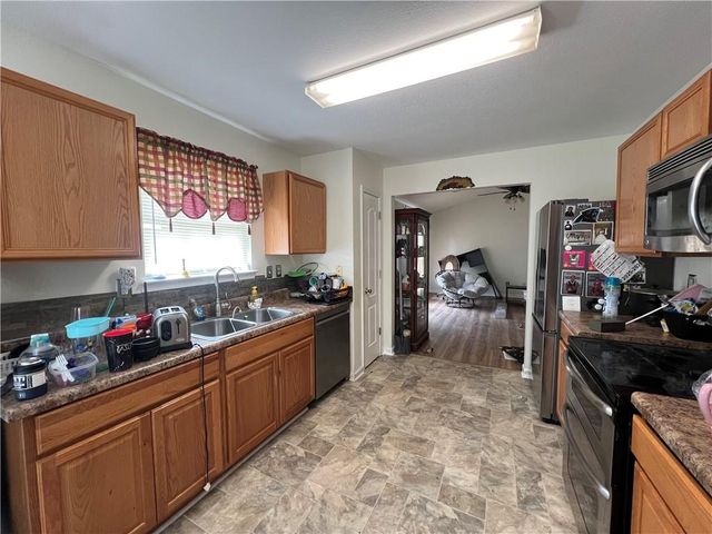 613 Oakland Hills Drive, Macon, GA 31206