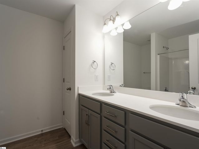 33 Thorne Street, Fountain Inn, SC 29644